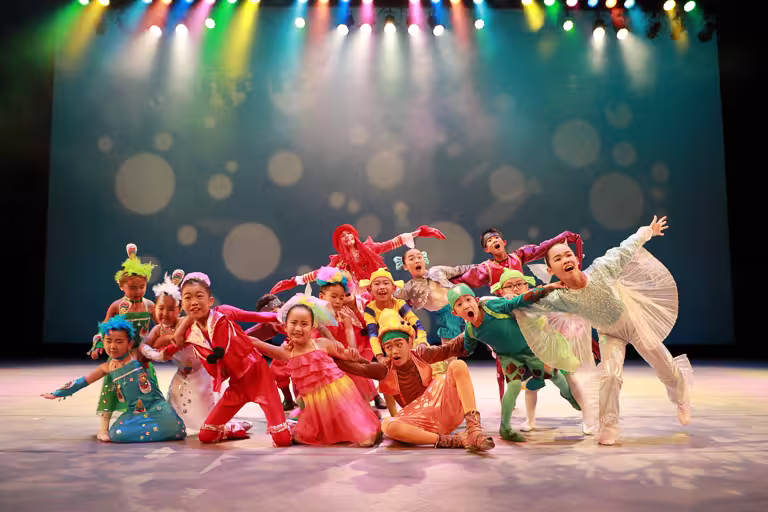 Stella Dance Companyパフォーマンス